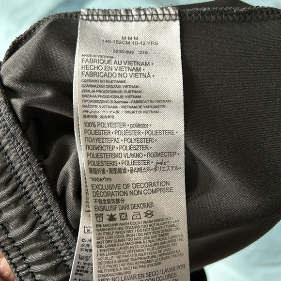 Hurley Boys Medium Grey Shorts - Picture 5 of 9